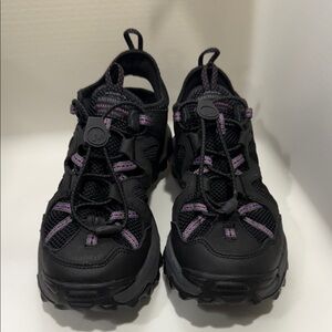 Merrell women’s Black Sneakers with Purple Accents